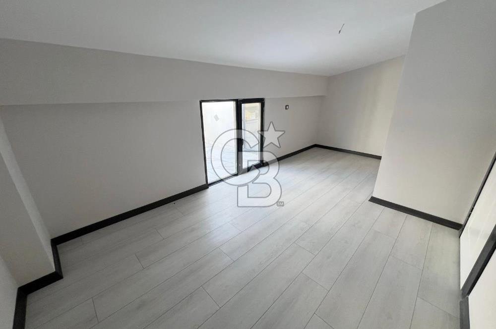 ŞEMSETTİN GÜNALTAY CD YAKINI EMSALLERİNİN ALTINDA SIFIR 4,5+1 DUBLEX