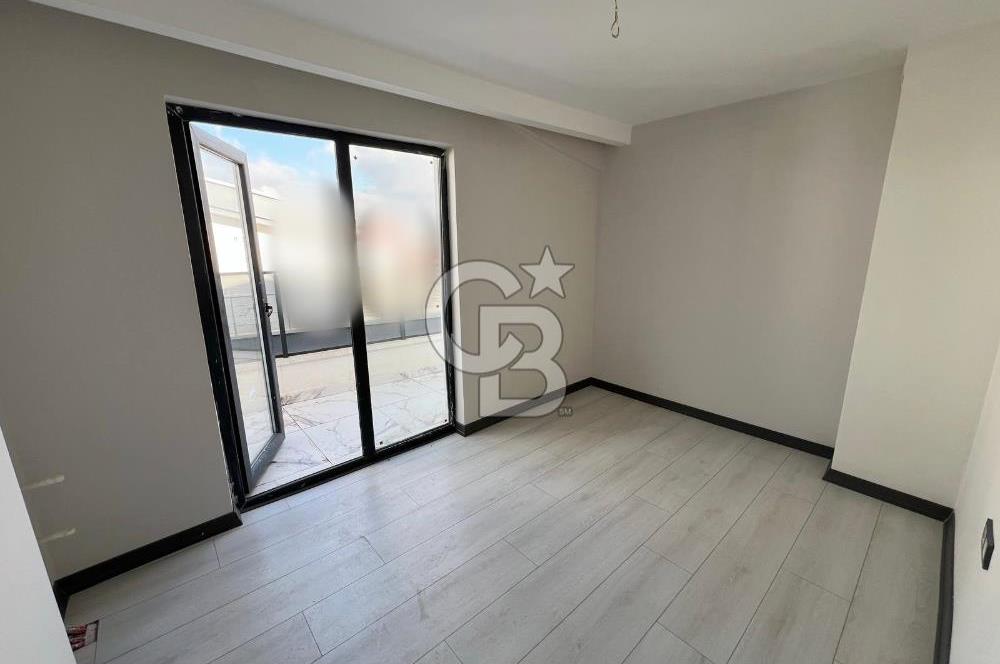 ŞEMSETTİN GÜNALTAY CD YAKINI EMSALLERİNİN ALTINDA SIFIR 4,5+1 DUBLEX