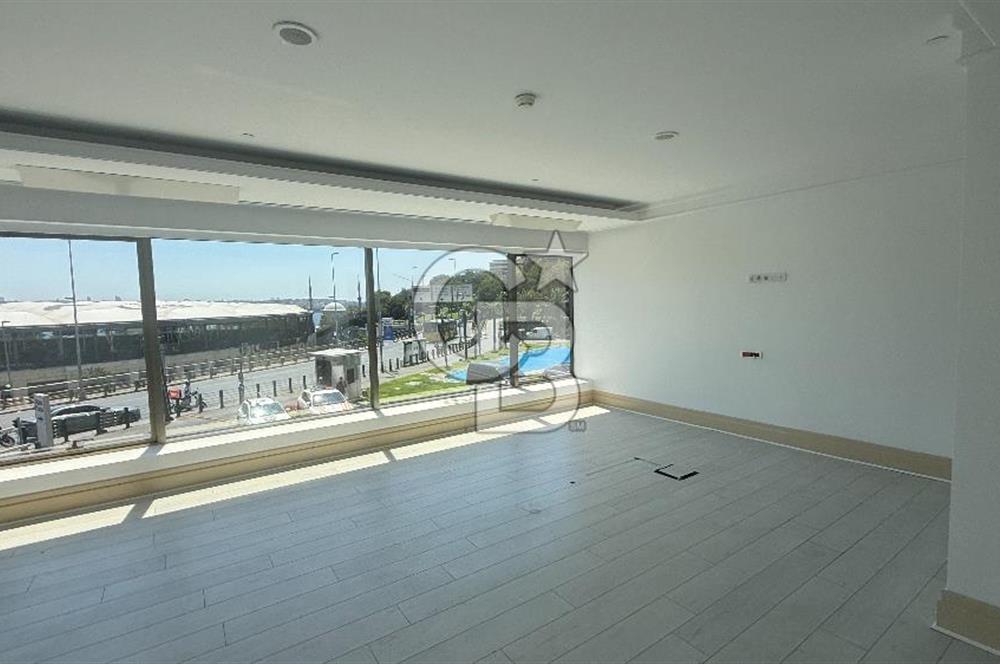 NEO' DAN Süzer Plaza'da Büyük Ekipler için 3000 M2 KDV'li Ofis