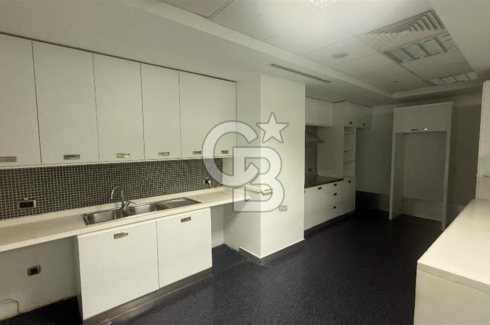 NEO' DAN Süzer Plaza'da Büyük Ekipler için 3000 M2 KDV'li Ofis