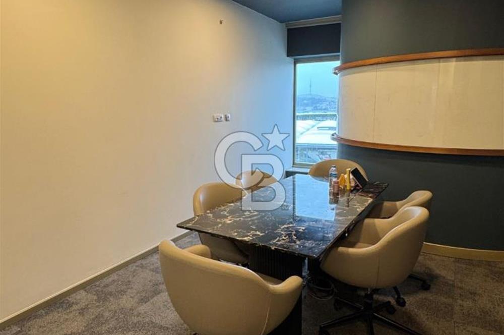 NEO' DAN Süzer Plaza'da Geniş ve Manzaralı 427 M2 KDV'li Ofis