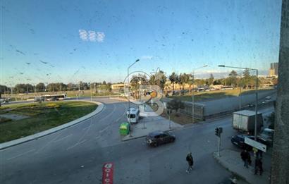 Balçova Mithatpaşa Cepheli, Modern Yapılı 3+1 Köşe Daire