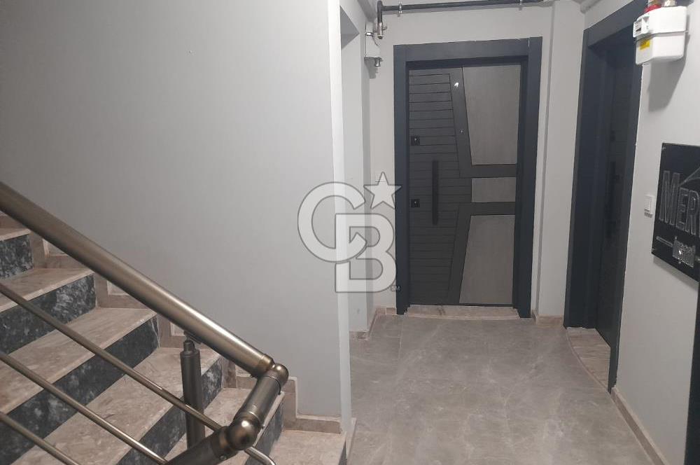 Balçova’da Sıfır 1+1, İşlek Cadde Üstü, Ful Eşyalı Kiralık Daire