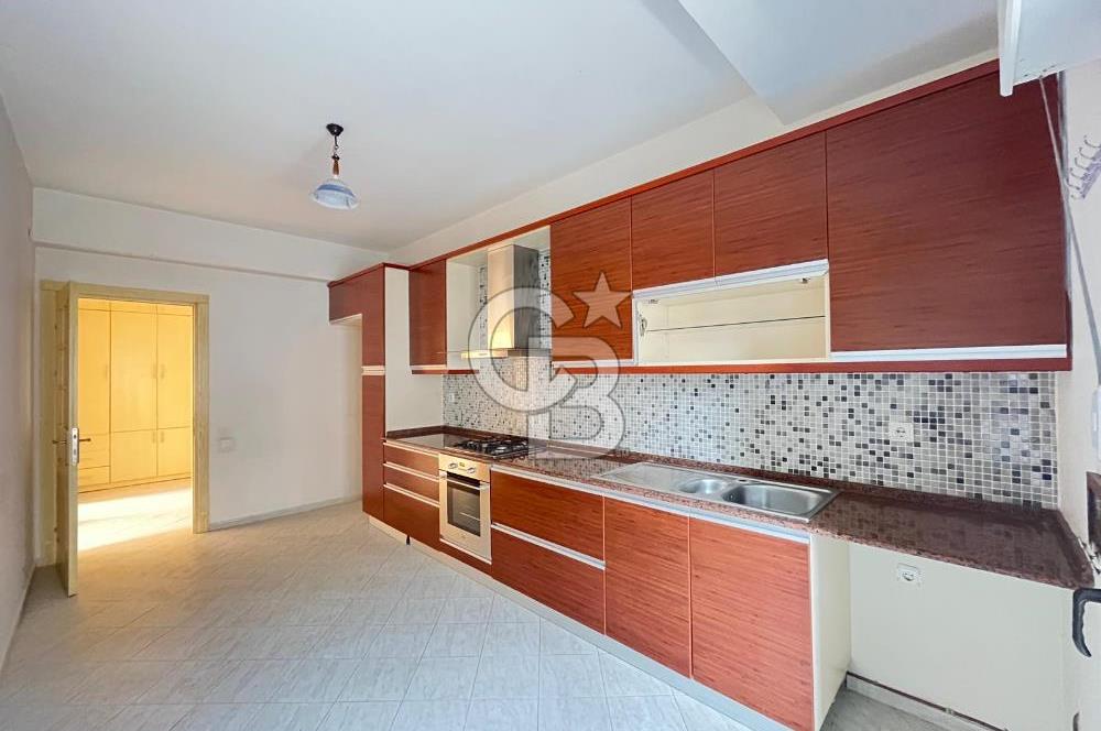 Narlıdere Yenikale Mahallesinde Geniş ve Ferah 3+1 Kiralık Daire