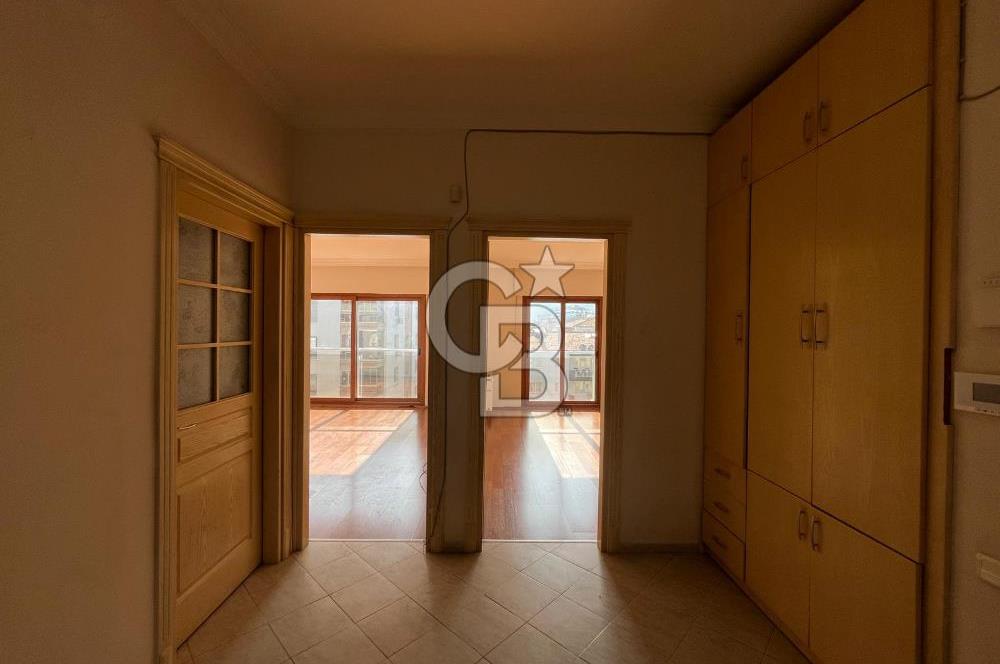 Narlıdere Yenikale Mahallesinde Geniş ve Ferah 3+1 Kiralık Daire