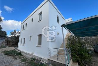 Yakaköy'de Kiralık Eşyasız 3+1 Bahçeli Daire - 1 - 320852