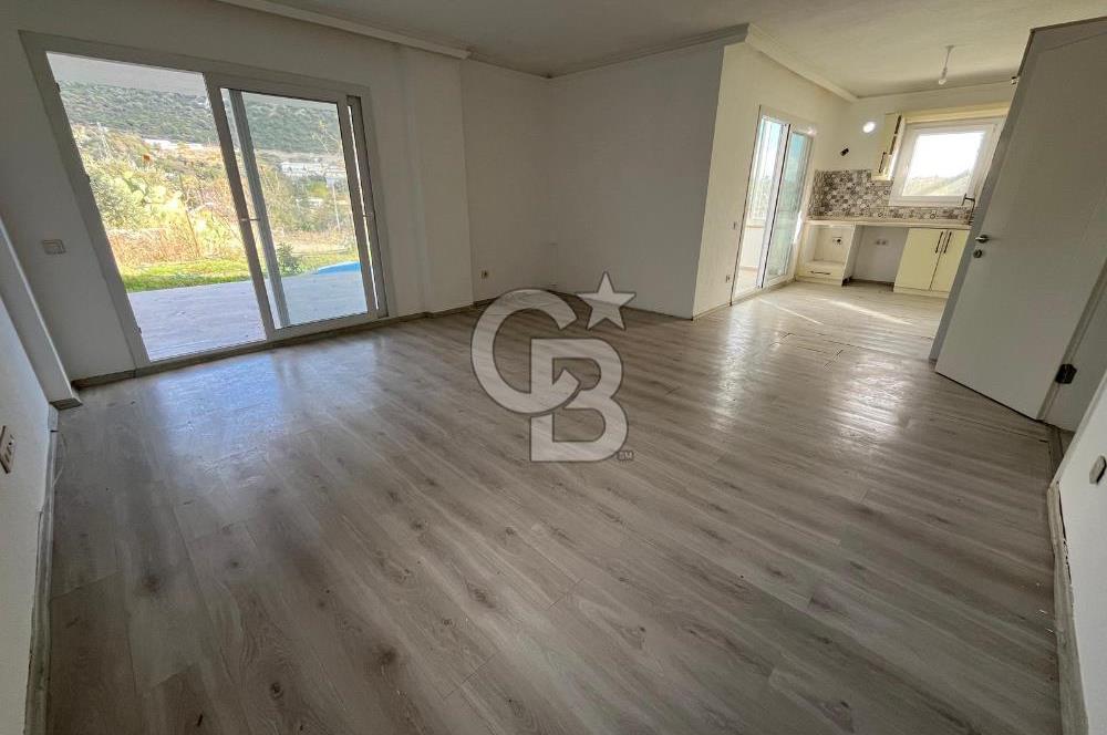 Yakaköy'de Kiralık Eşyasız 3+1 Bahçeli Daire