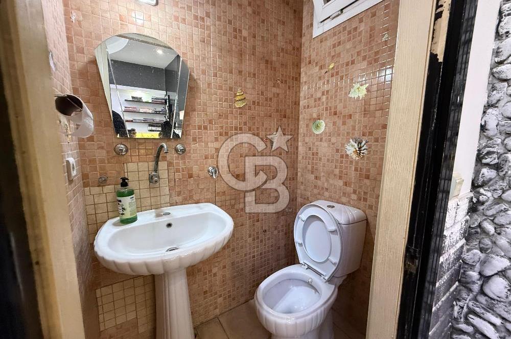 Karşıyaka Yalı Mahallesi’nde Cadde Üzeri Satılık  Dükkân