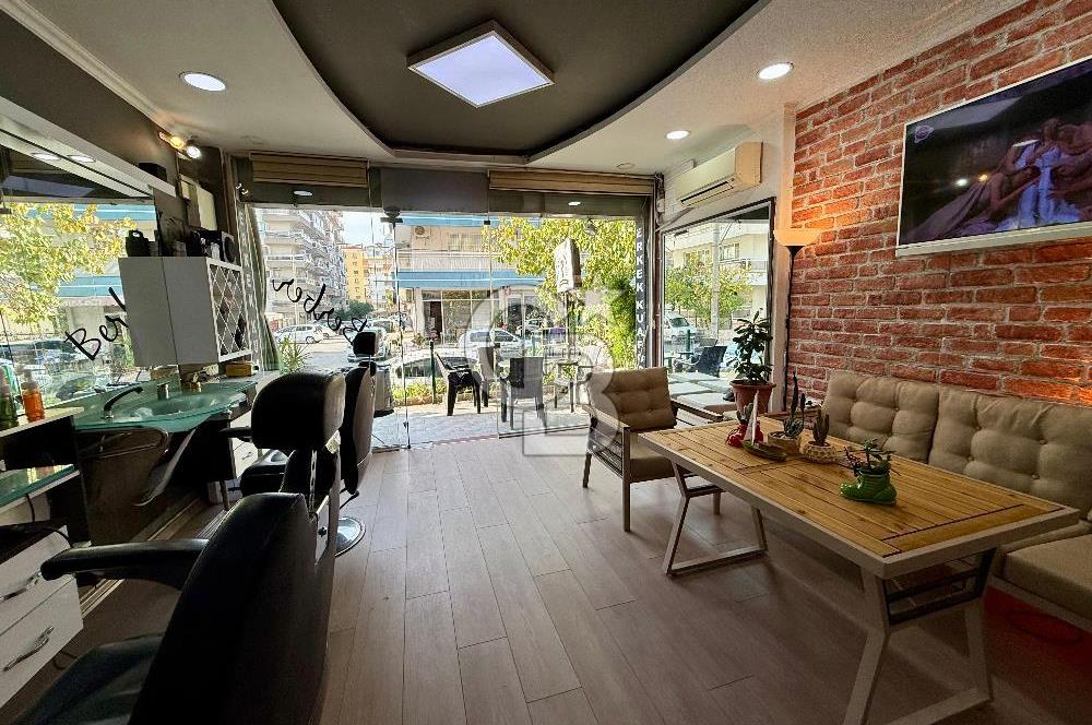 Karşıyaka Yalı Mahallesi’nde Cadde Üzeri Satılık  Dükkân