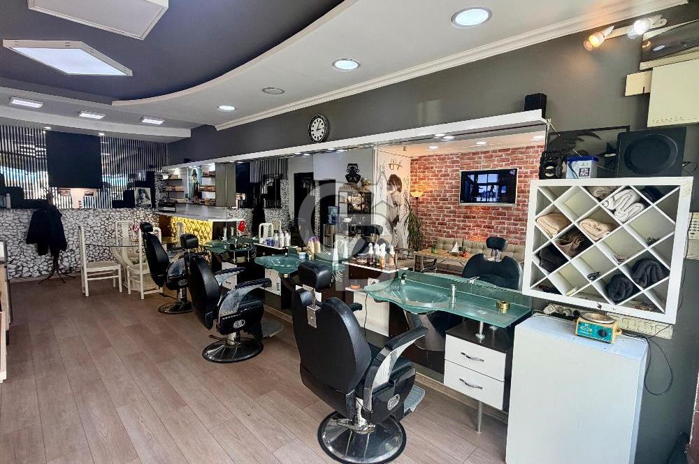 Karşıyaka Yalı Mahallesi’nde Cadde Üzeri Satılık  Dükkân