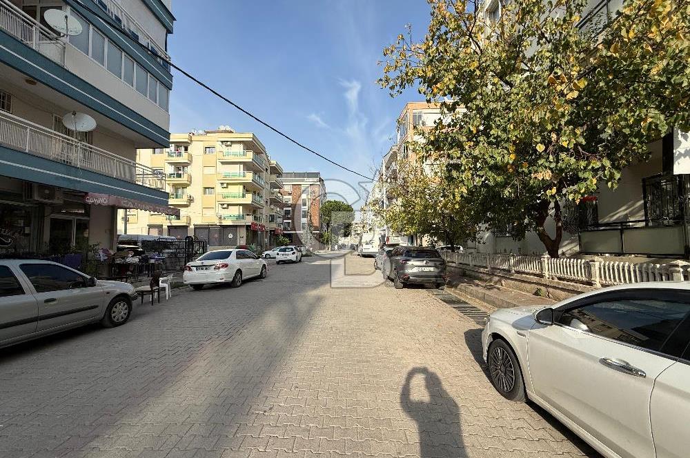 Karşıyaka Yalı Mahallesi’nde Cadde Üzeri Satılık  Dükkân