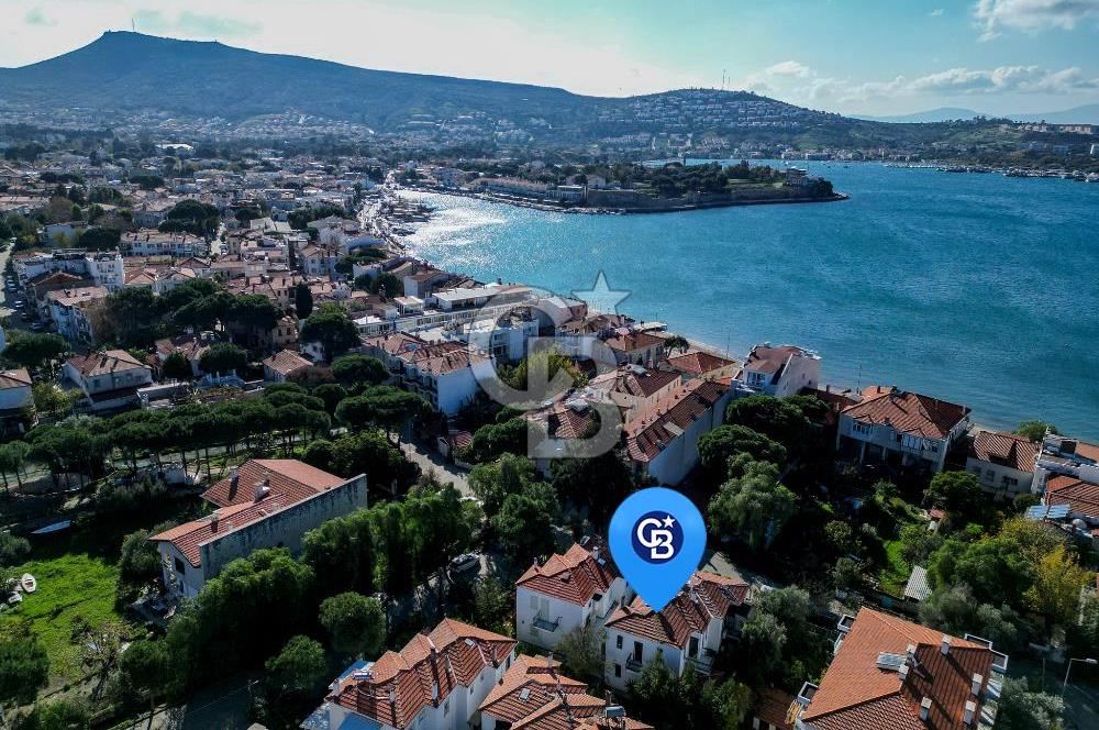 Eski Foça'da Denize Yürüme Mesafesinde Satılık 3+1 Villa