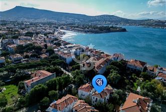 Eski Foça'da Denize Yürüme Mesafesinde Satılık 3+1 Villa - 3 - 320830