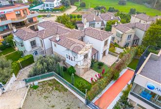 KAHRAMANDERE'DE SİTE İÇİNDE SATILIK BAHÇELİ VİLLA - 1 - 320935