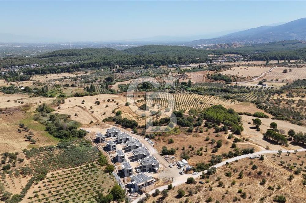 Kemalpaşa Yukarı Kızılca Satılık Villa İmarlı Arsalar