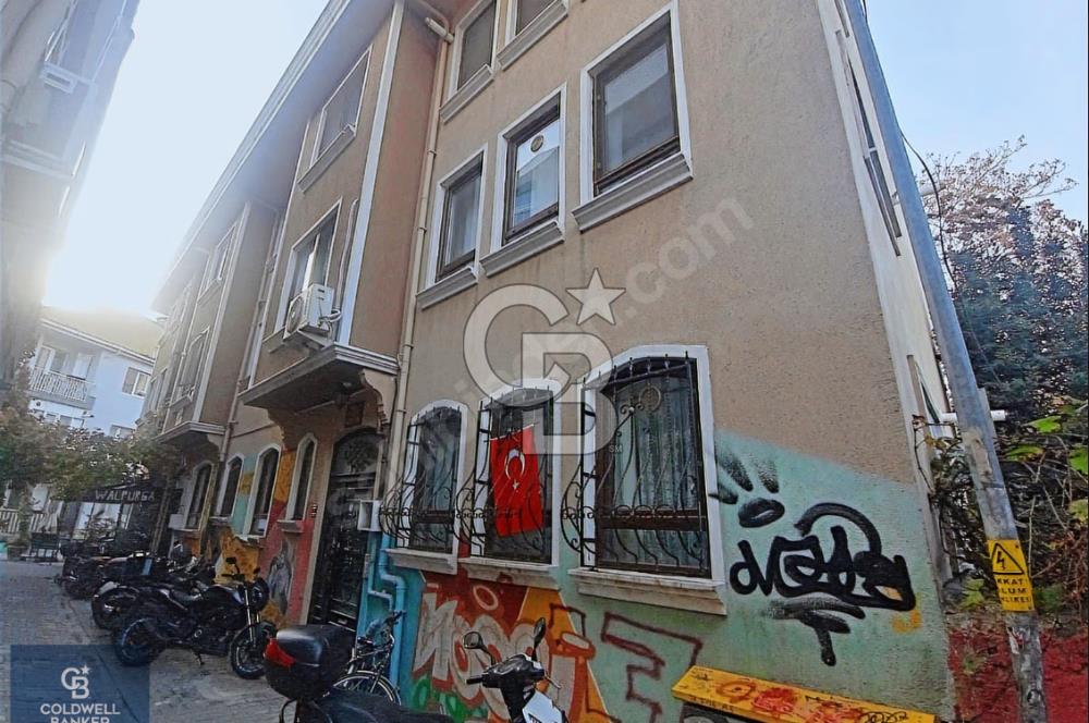 ÇANAKKALE SAAT KULESİNE YAKIN ÇARŞI MERKEZİNDE SATILIK 2+1 DAİRE