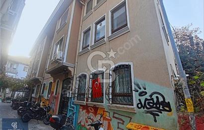 ÇANAKKALE SAAT KULESİNE YAKIN ÇARŞI MERKEZİNDE SATILIK 2+1 DAİRE