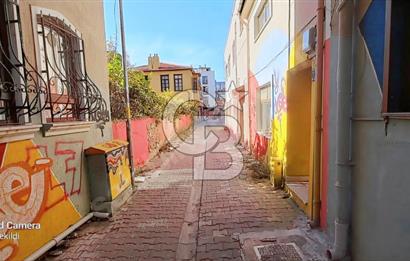 ÇANAKKALE SAAT KULESİNE YAKIN ÇARŞI MERKEZİNDE SATILIK 2+1 DAİRE