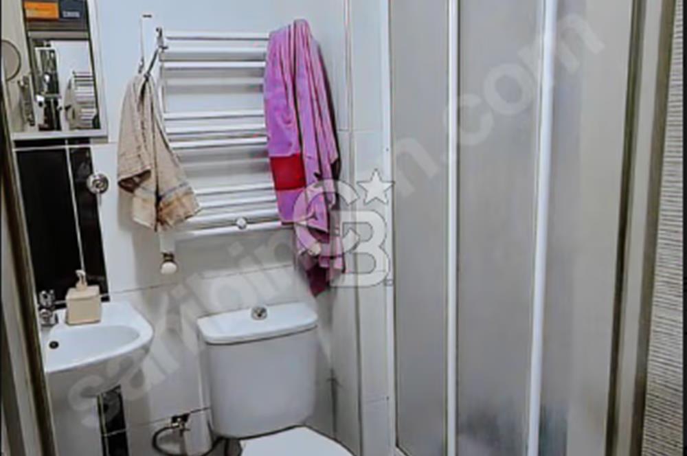 ÇANAKKALE SAAT KULESİNE YAKIN ÇARŞI MERKEZİNDE SATILIK 2+1 DAİRE