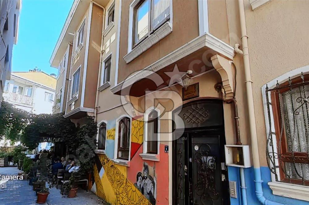 ÇANAKKALE SAAT KULESİNE YAKIN ÇARŞI MERKEZİNDE SATILIK 2+1 DAİRE