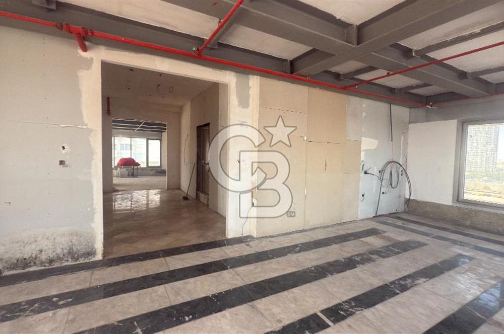 NEO' DAN D PLAZA' DA 700 M2 TAM KAT OFİS