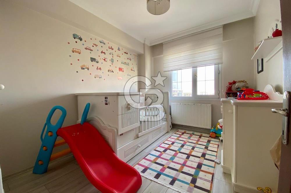 Karaoğlu Sitesi'nde 3+1 Satılık Daire 