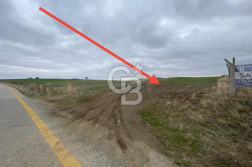 TULUMTAŞ - 0,30 EMSAL - ASFALT YOLA CEPHE - 697 M2 KÖŞE PARSEL