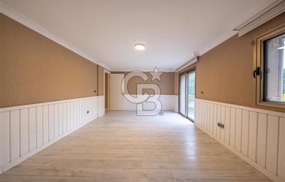 KAHRAMANDERE'DE SİTE İÇİNDE SATILIK BAHÇELİ VİLLA