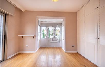 KAHRAMANDERE'DE SİTE İÇİNDE SATILIK BAHÇELİ VİLLA