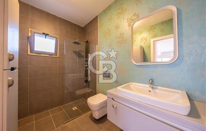 KAHRAMANDERE'DE SİTE İÇİNDE SATILIK BAHÇELİ VİLLA