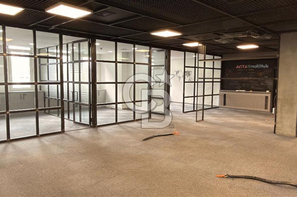 NEO'DAN Noramin İş Merkezin de 350 m2 Dekorasyonlu Ofis Fırsatı!