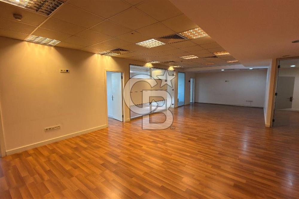 NEO'DAN Noramin Plaza da 310 m2 Taşınmaya Hazır Ofis