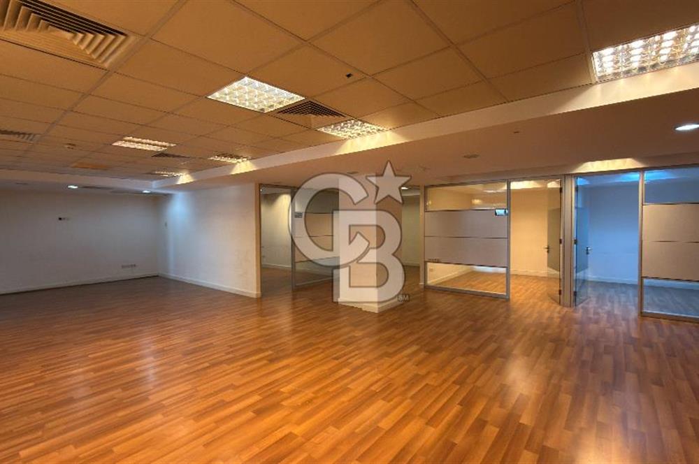 NEO'DAN Noramin Plaza da 310 m2 Taşınmaya Hazır Ofis