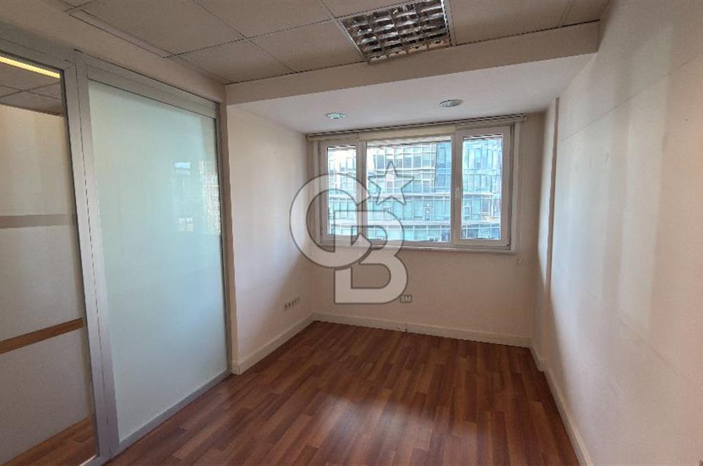 NEO'DAN Noramin Plaza da 310 m2 Taşınmaya Hazır Ofis
