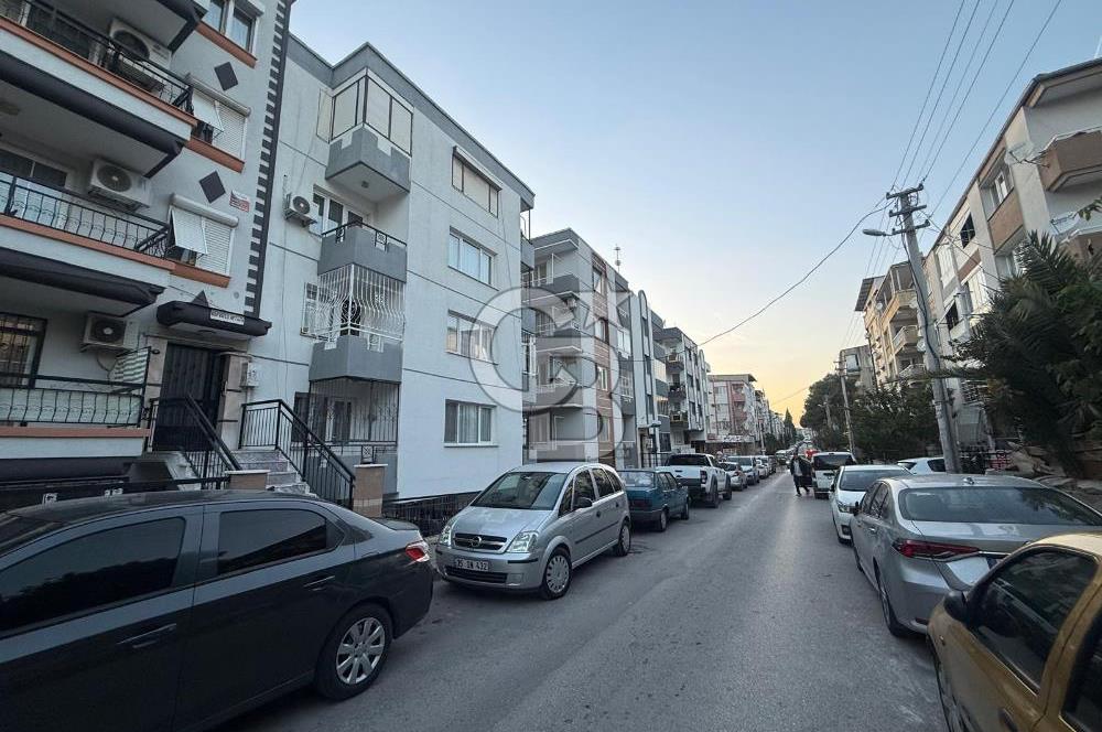 YİĞİTLER MAHALLESİNDE ARAKAT, DOĞALGAZLI, TADİLATLI, 2+1 DAİRE