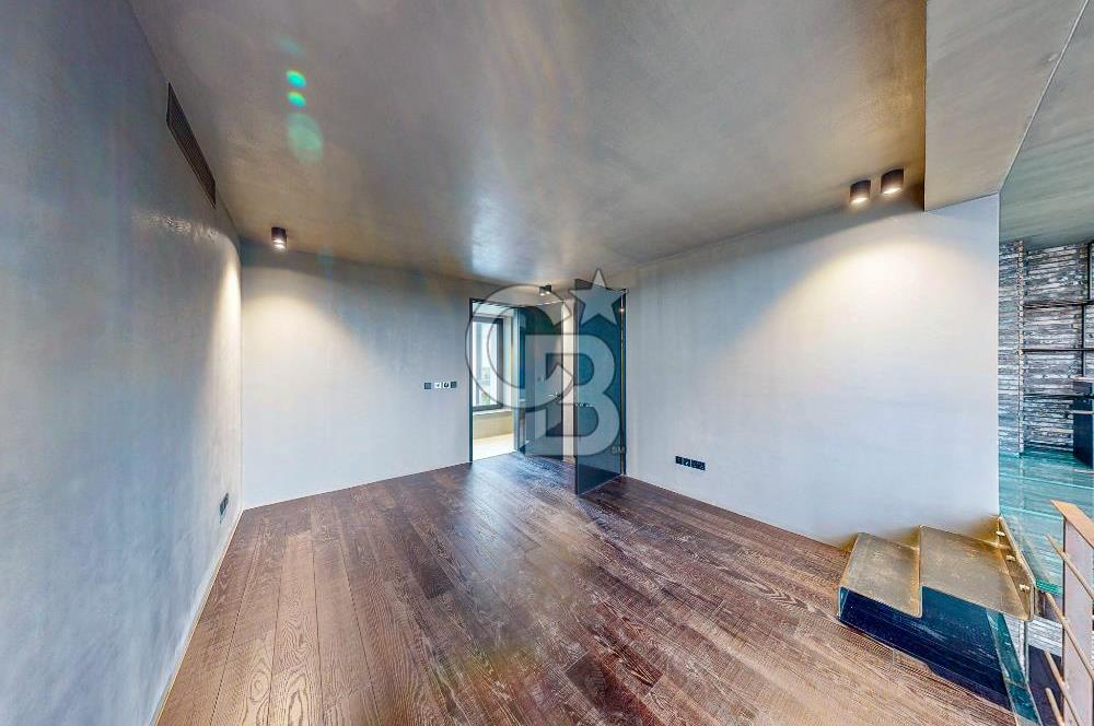 KKTC Girne Zeytinlik'te Satılık Özel Tasarım Türk Koçanlı 5+1 Lüks Villa