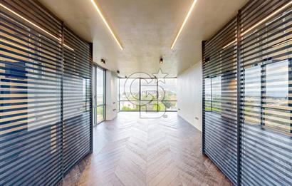 KKTC Girne Zeytinlik'te Satılık Özel Tasarım Türk Koçanlı 5+1 Lüks Villa