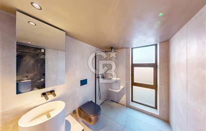 KKTC Girne Zeytinlik'te Satılık Özel Tasarım Türk Koçanlı 5+1 Lüks Villa