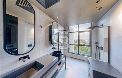 KKTC Girne Zeytinlik'te Satılık Özel Tasarım Türk Koçanlı 5+1 Lüks Villa