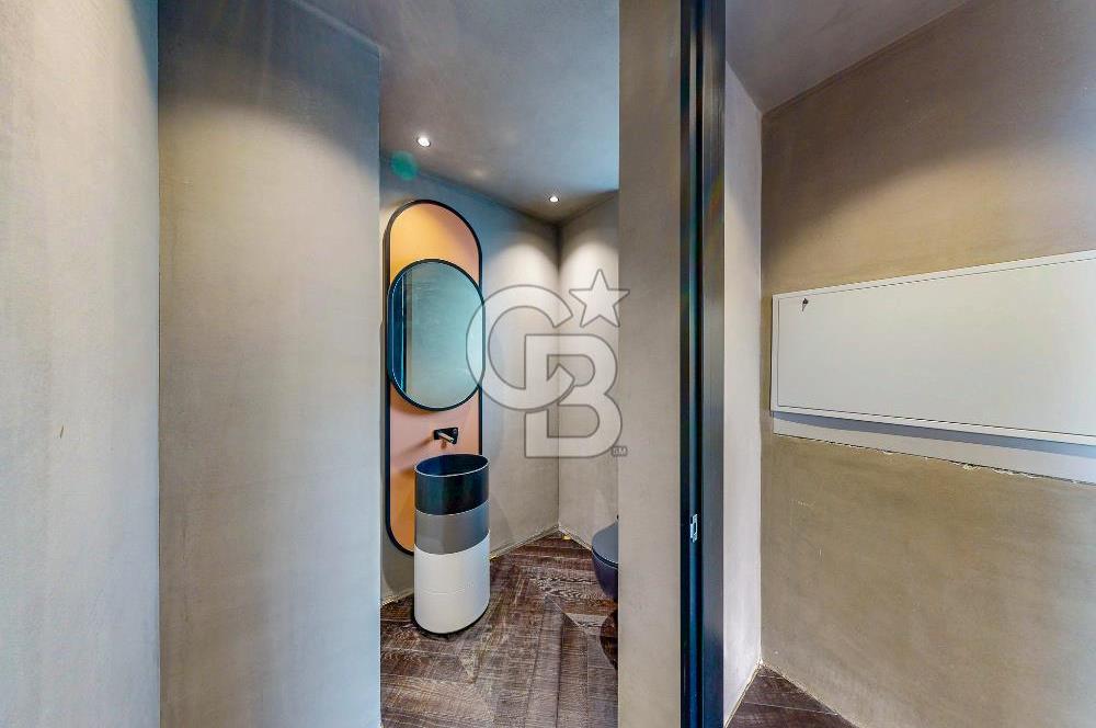 KKTC Girne Zeytinlik'te Satılık Özel Tasarım Türk Koçanlı 5+1 Lüks Villa