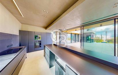 KKTC Girne Zeytinlik'te Satılık Özel Tasarım Türk Koçanlı 5+1 Lüks Villa