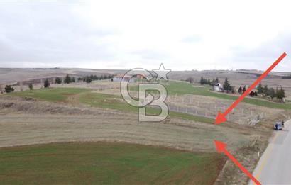 TULUMTAŞ - 0,30 EMSAL - ASFALT YOLA CEPHE - 697 M2 KÖŞE PARSEL