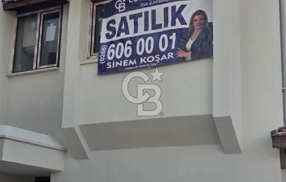 AYVALIK ALTINOVA ŞAFAKTUR SİTESİNDE DENİZE 300M Yenilenmiş Villa