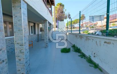 Urla Kalabak'ta Anayol Cepheli Şahane Ev