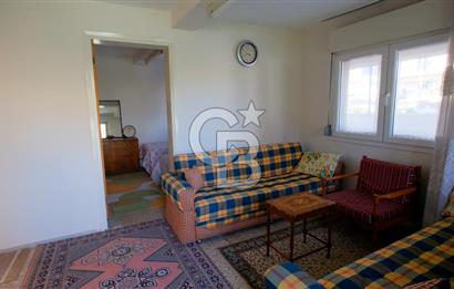 Urla Kalabak'ta Anayol Cepheli Şahane Ev