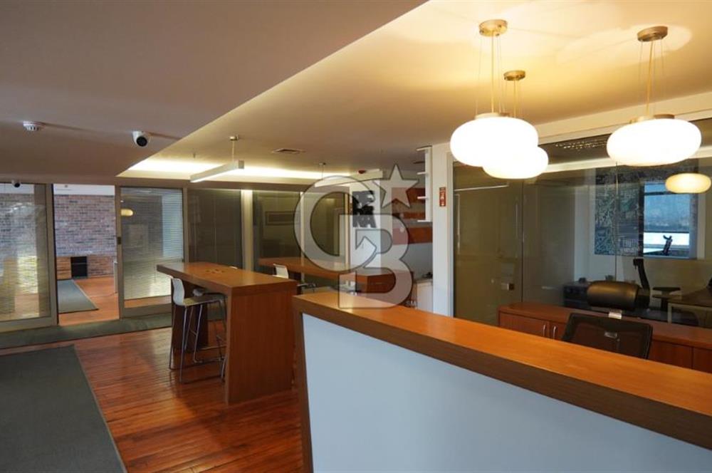NEO'DAN BEYOĞLU'NDA TAM KAT BOĞAZ MANZARALI 400M2 OFİS!