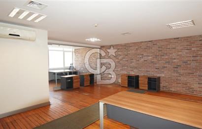 NEO'DAN BEYOĞLU'NDA TAM KAT BOĞAZ MANZARALI 400M2 OFİS!