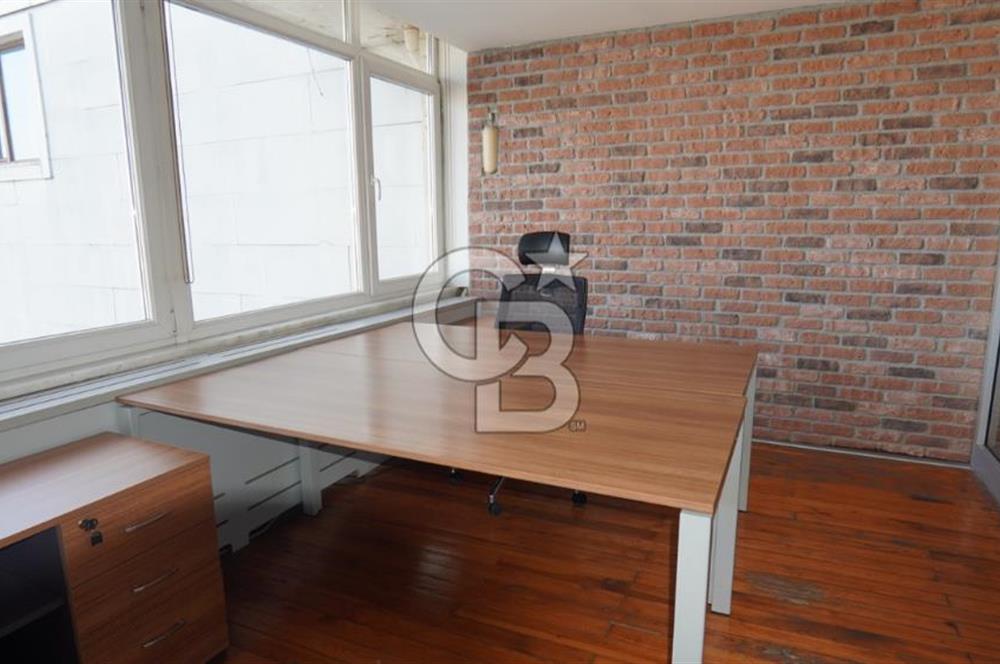 NEO'DAN BEYOĞLU'NDA TAM KAT BOĞAZ MANZARALI 400M2 OFİS!