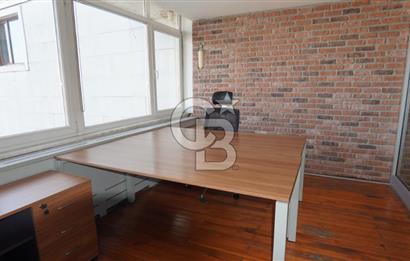 NEO'DAN BEYOĞLU'NDA TAM KAT BOĞAZ MANZARALI 400M2 OFİS!