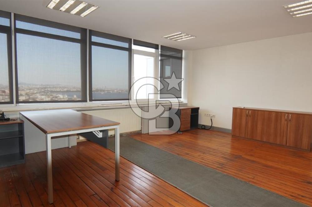 NEO'DAN BEYOĞLU'NDA TAM KAT BOĞAZ MANZARALI 400M2 OFİS!